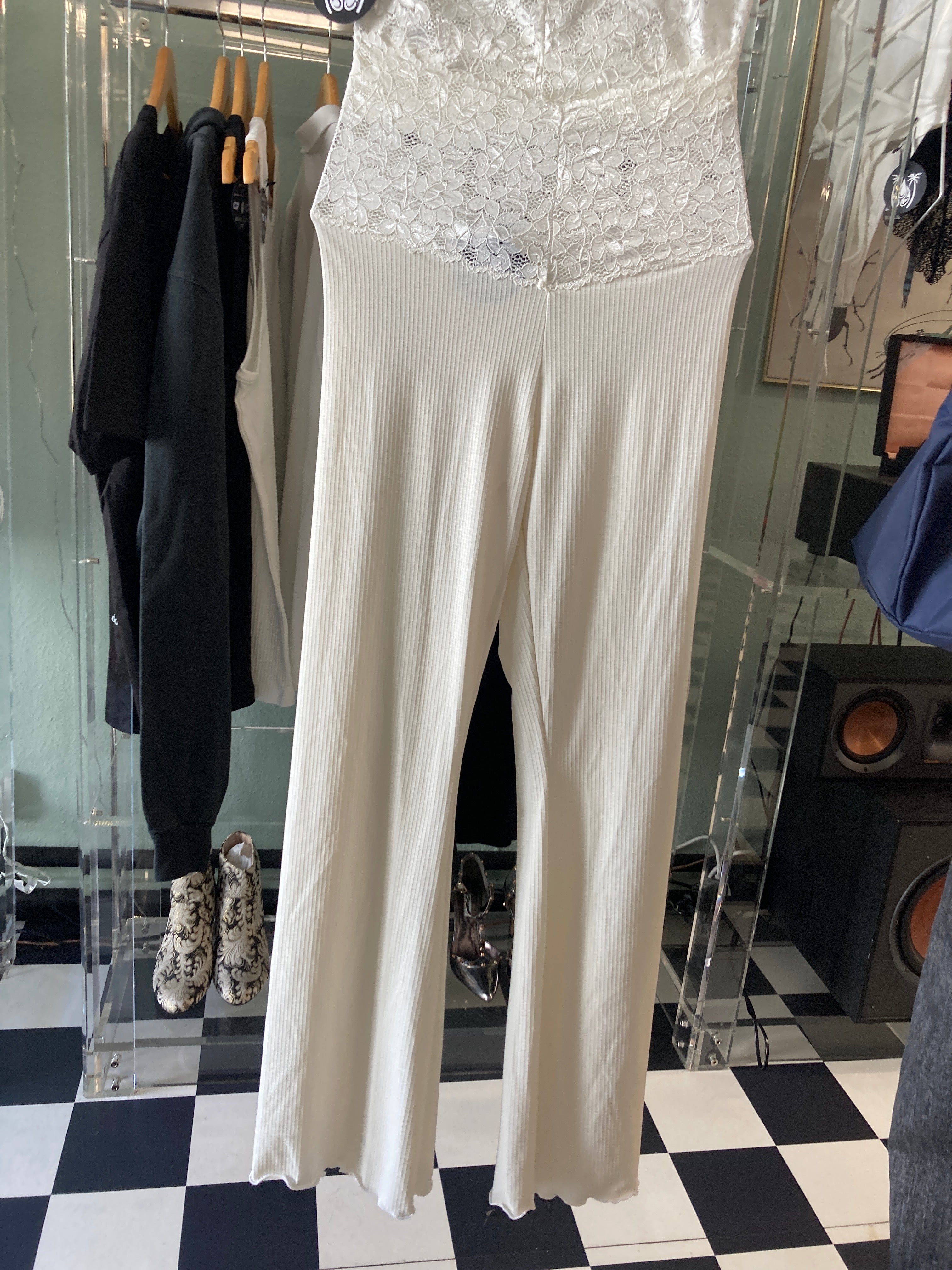 CHILLWEAR PANTS WITH LACE